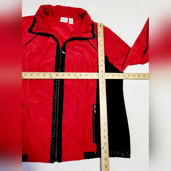 Zenergy by Chico's Size 2 (Large) Red/Black Windbreaker Jacket Faux Leather - Picture 4 of 8